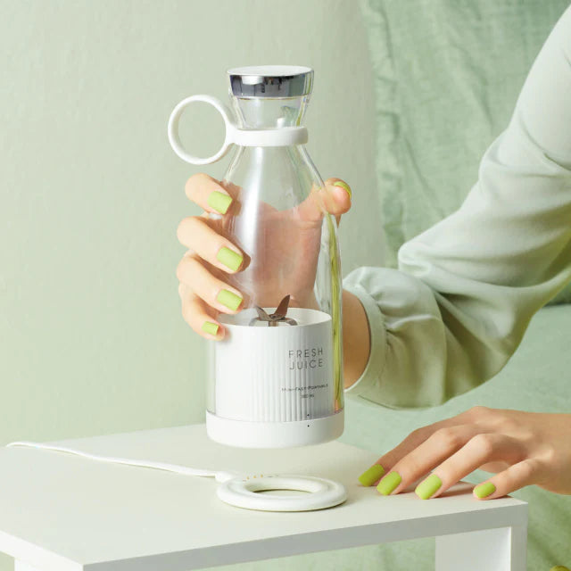 Mini Batidora portátil Mini Juice™