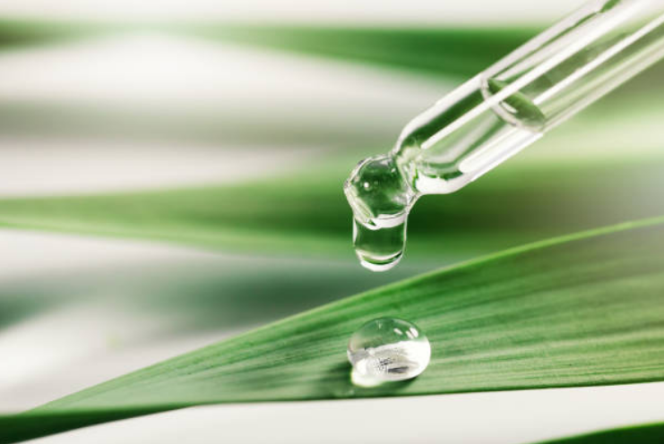 Ácido glicólico en cosmética natural: beneficios, uso seguro y recomendaciones