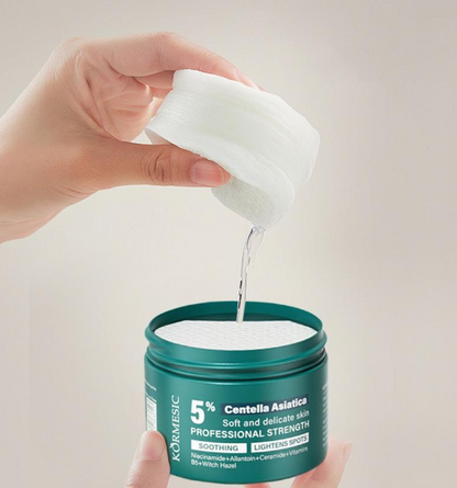 Pads Faciales Calmantes 5% Centella Asiática – Anti-Manchas y Ojeras | KORMESIC (50 und.)