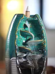 Quemador de Incienso en Cascada Serenity – Flujo inverso + 50 Conos + alfombrilla